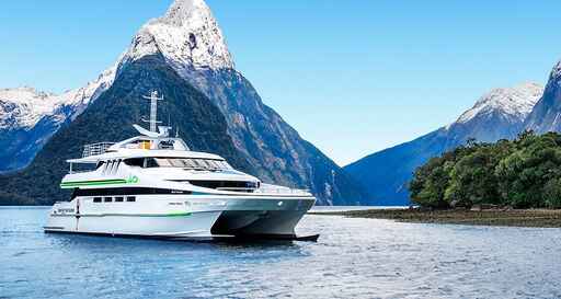 Jucy Cruise Milford Sound