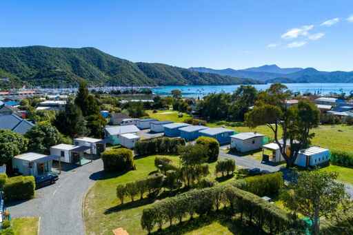 Picton's Waikawa Bay Holiday Park