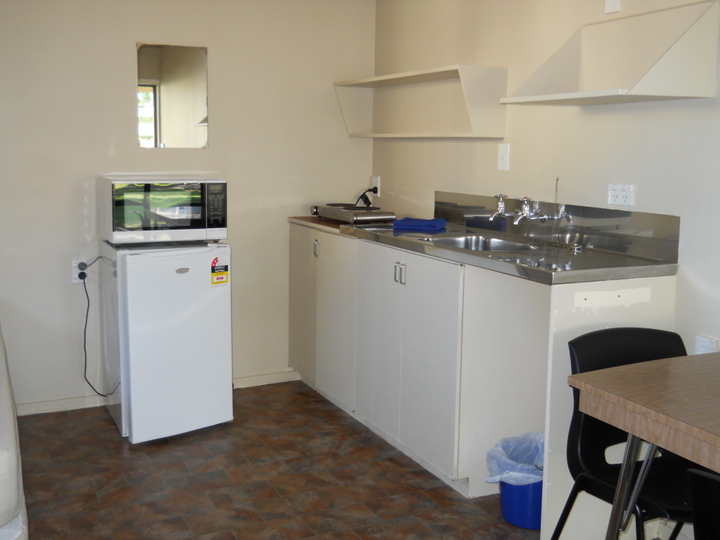 One-roomed kitchen cabin