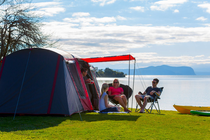 Lakefront Powered Sites