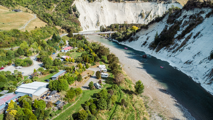 The Perfect spot as a stop along your journey between Taupo - Wellington, or a destination in it's own right!