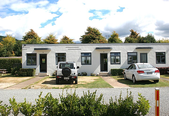 Exterior for units 6, 7 & 8