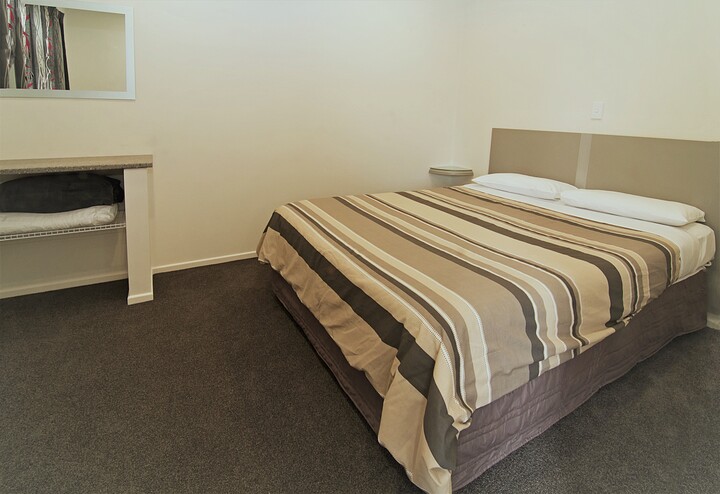 Unit 6 bedroom