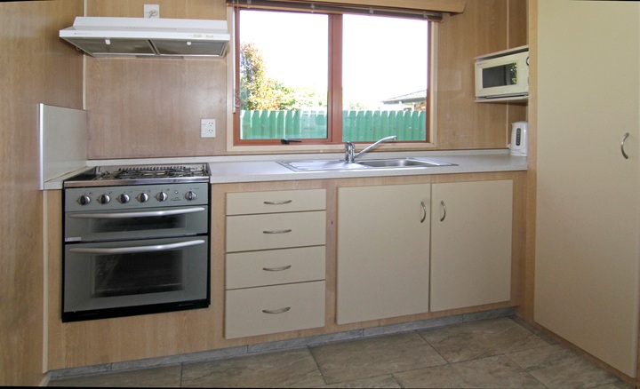 Unit 9 kitchen